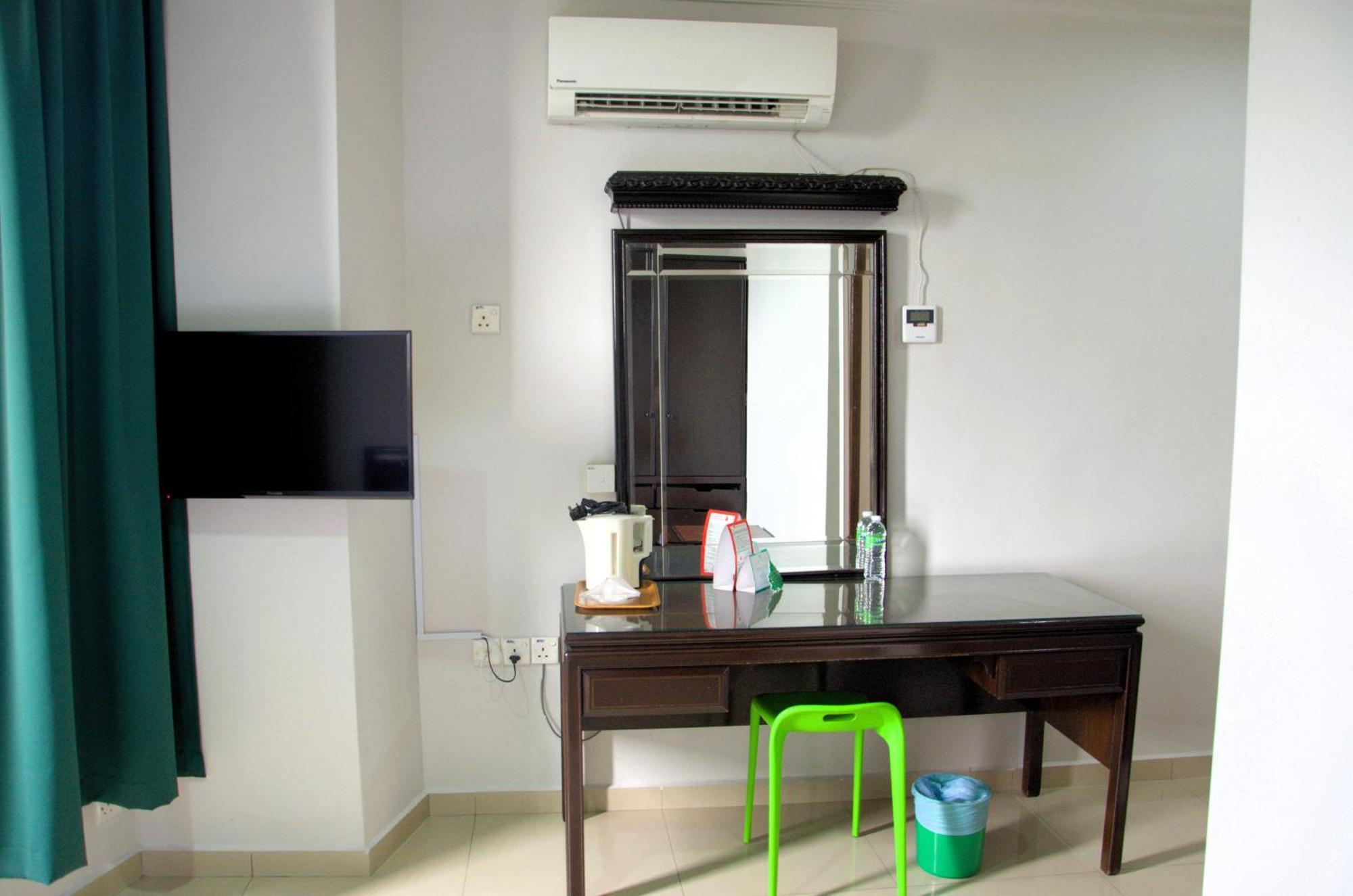 Hotel Green Park Temerloh Habitación foto